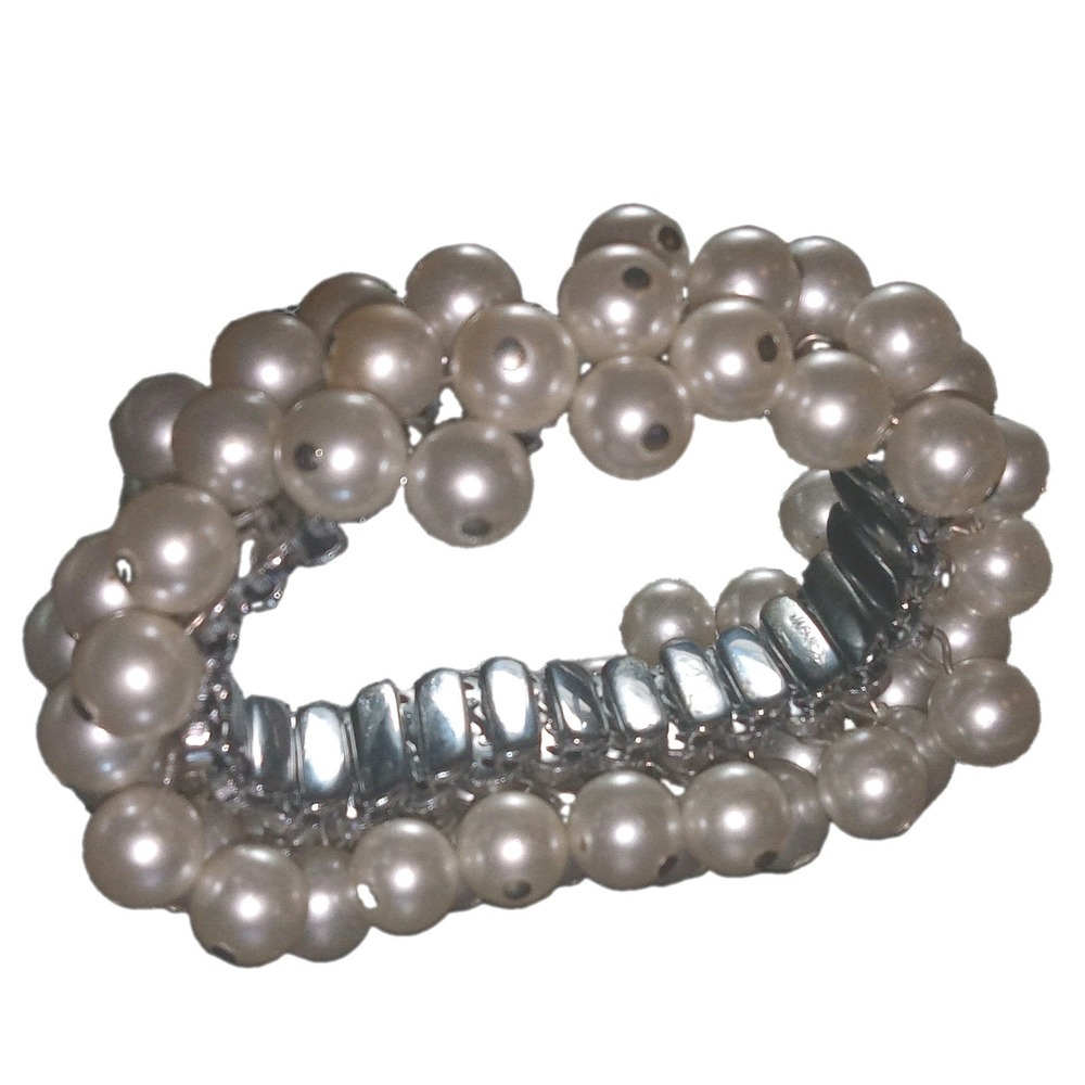 Vintage Faux Pearls Cha Cha Expansion Bracelet